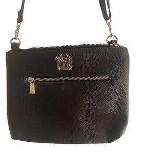 Cute Ny Yankees Navy Blue Faux leather Crossbody bag